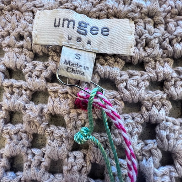 NWT Umgee V-Neck “Celeste” Color Block Taupe Button Detail Crochet Vest Sz Small - Picture 7 of 14